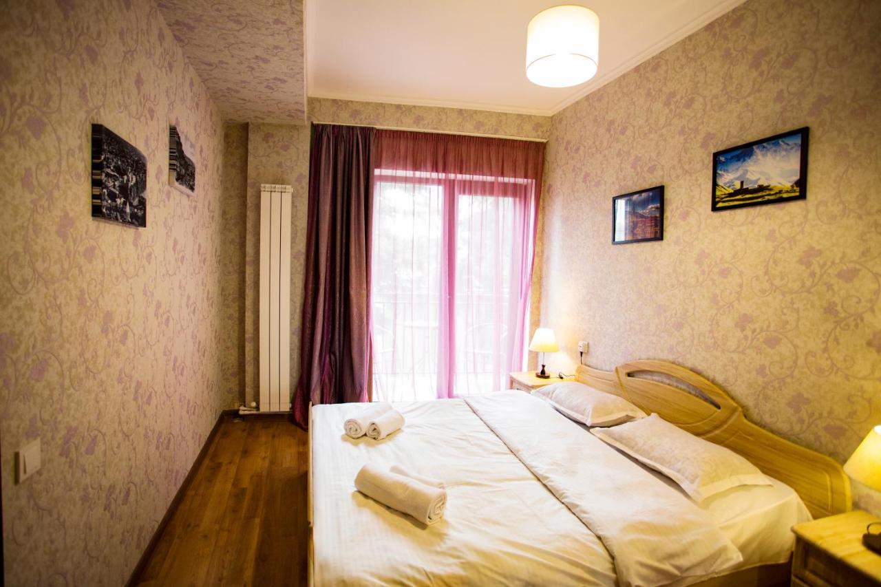 Apartment Art Django Old Avlabari Tbilisi Eksteriør billede